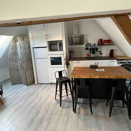 Appartement Le Bel Vue à Sens Extérieur photo