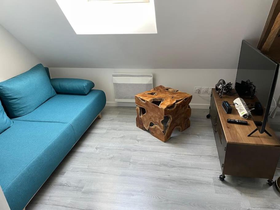 Appartement Le Bel Vue à Sens Extérieur photo